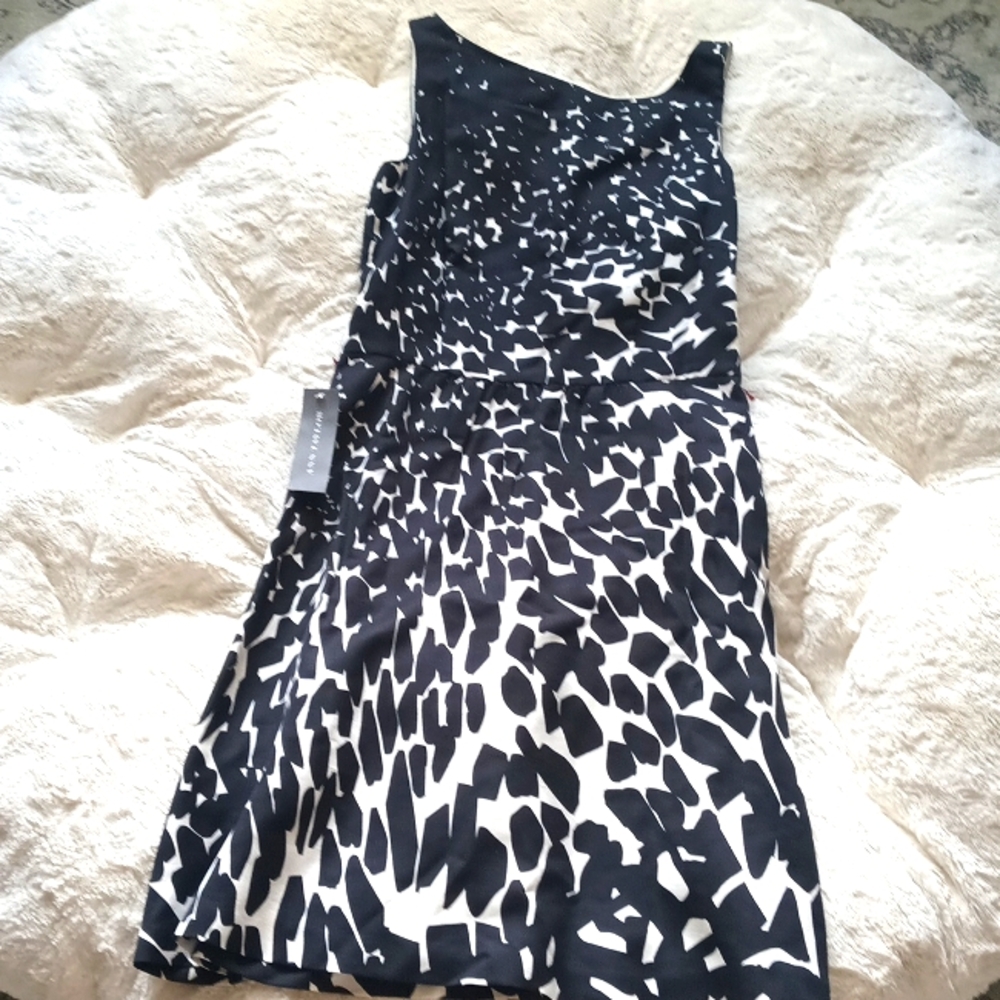 Ann Taylor black and white dress